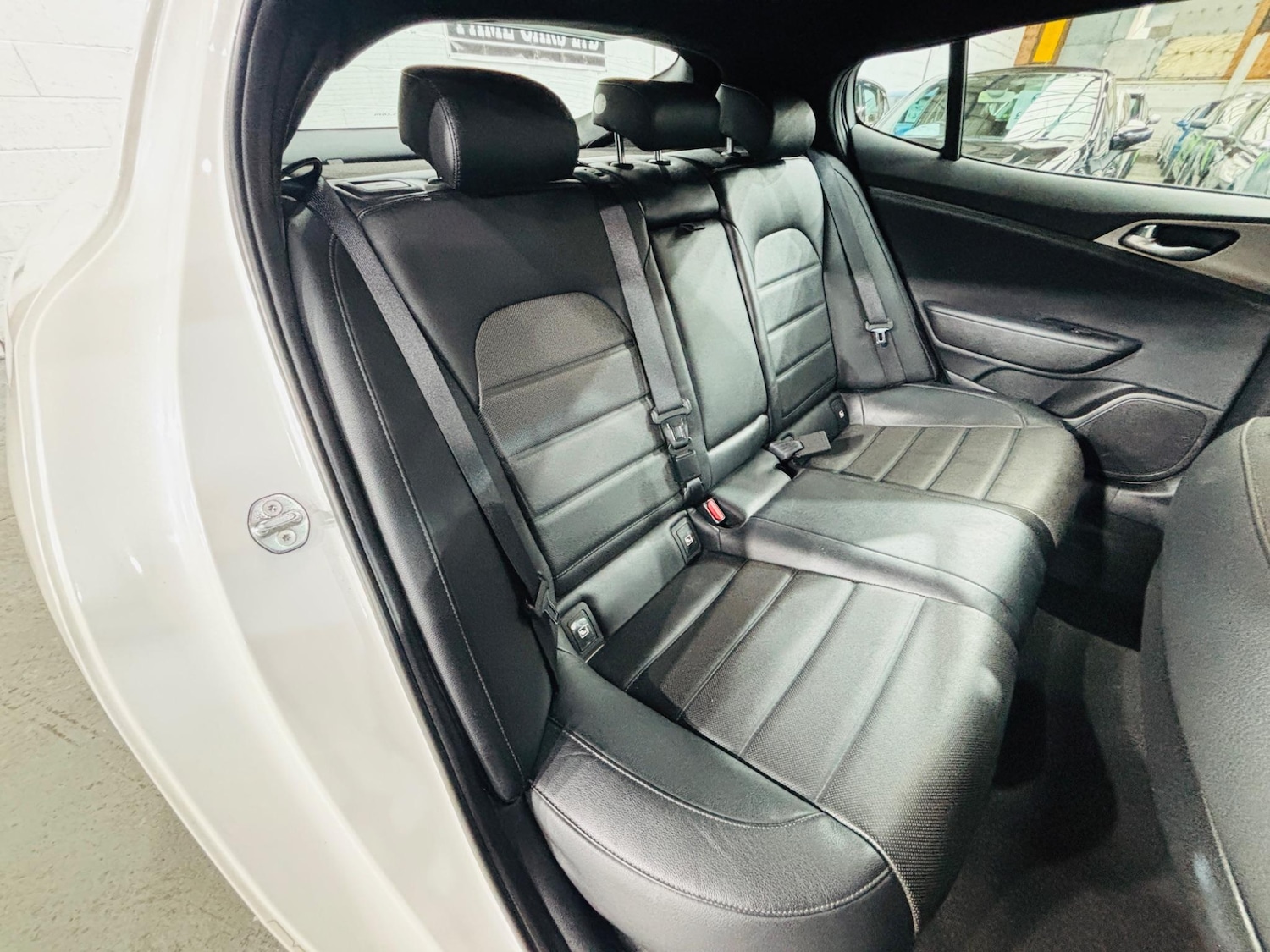 Used Kia Stinger 2019 for sale - 76993211: Photo 17