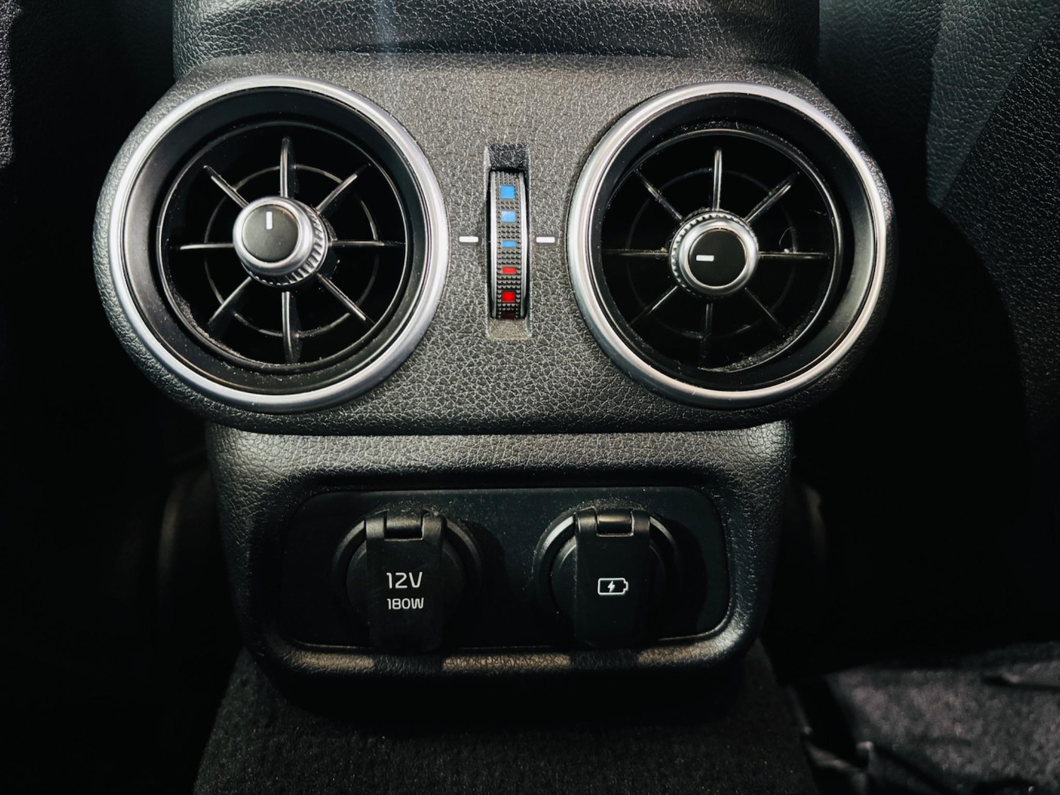 Used Kia Stinger 2019 for sale - 76993211: Photo 38