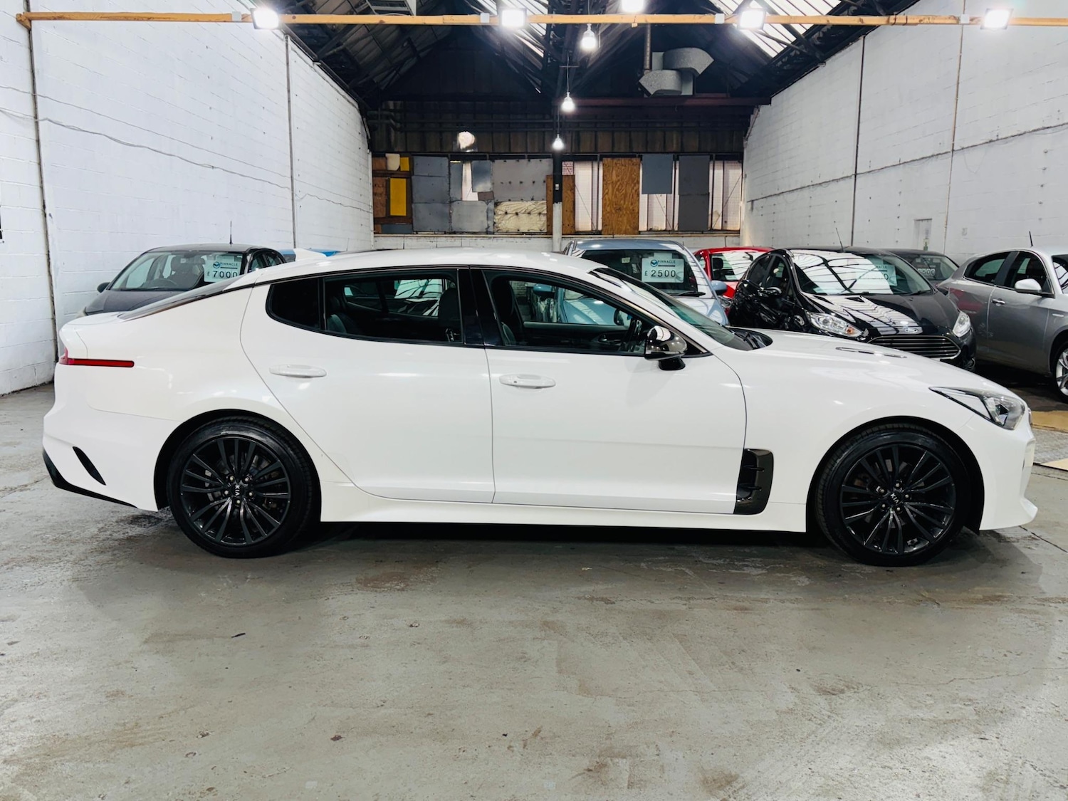 Used Kia Stinger 2019 for sale - 76993211: Photo 8
