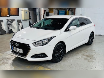 Used Hyundai i40 2016 for sale - 79464286: Photo