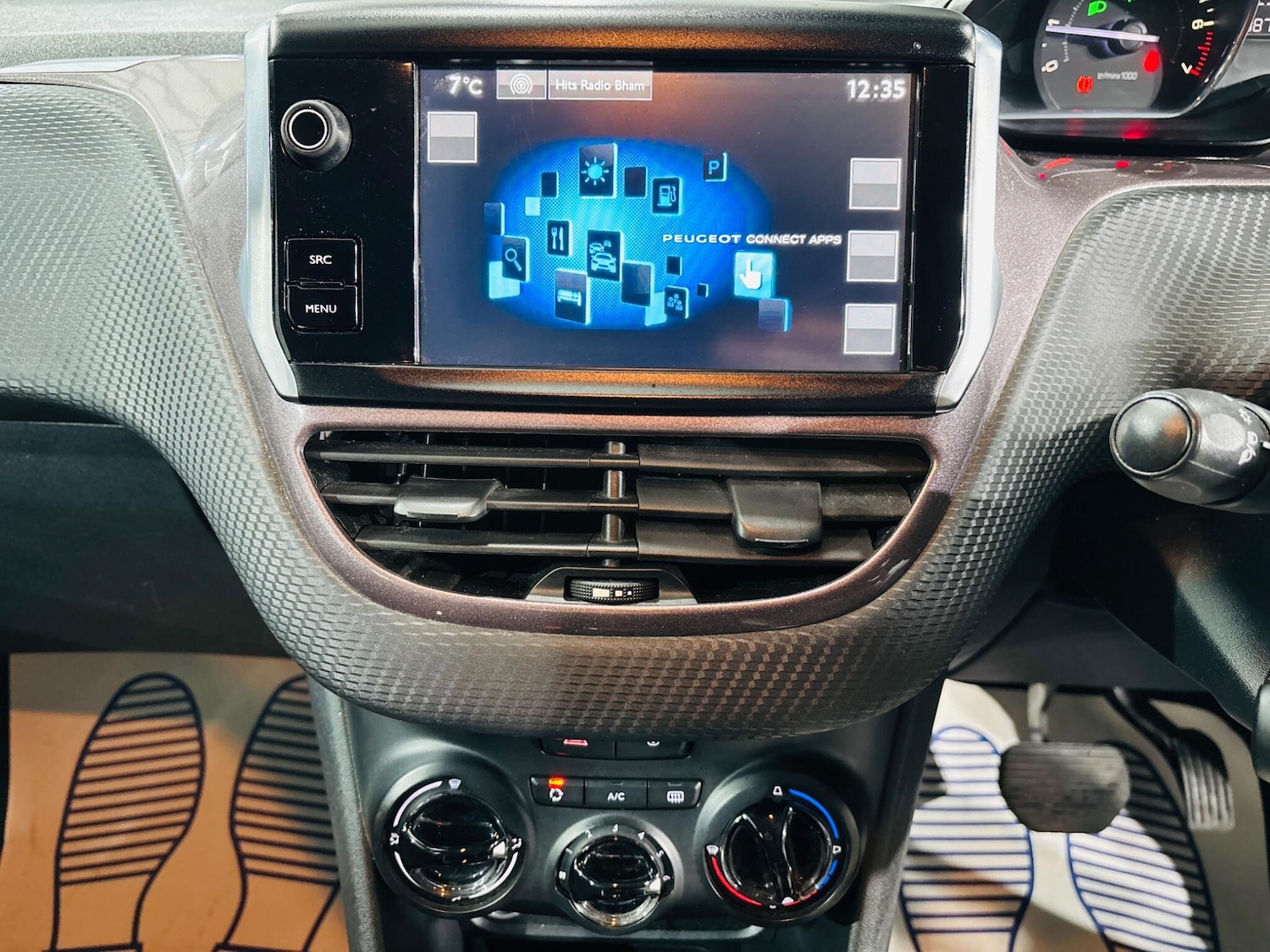 Used Peugeot 2008 2014 for sale - 76667265: Photo 21