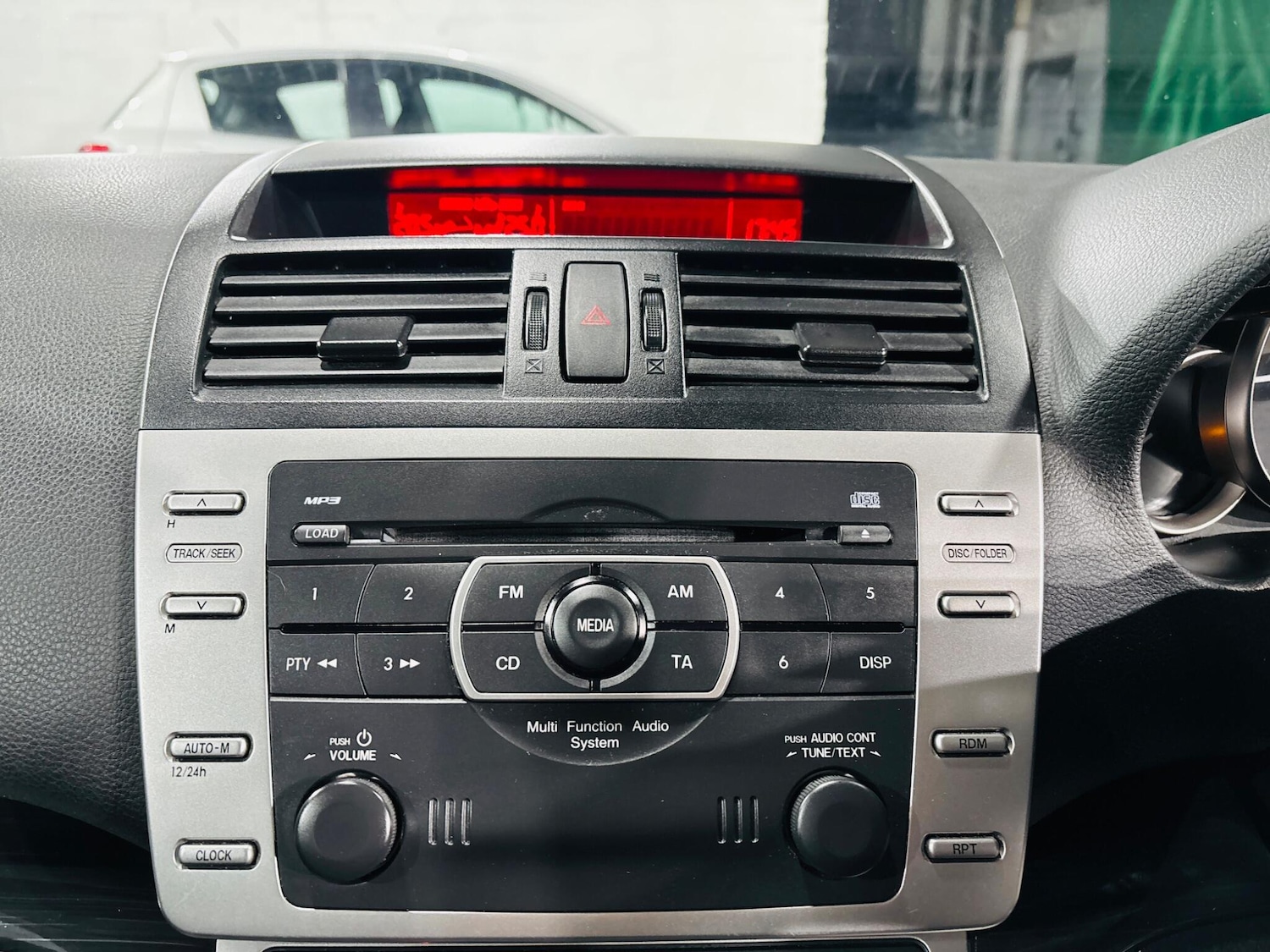 Used Mazda Mazda6 2009 for sale - 76926355: Photo 21