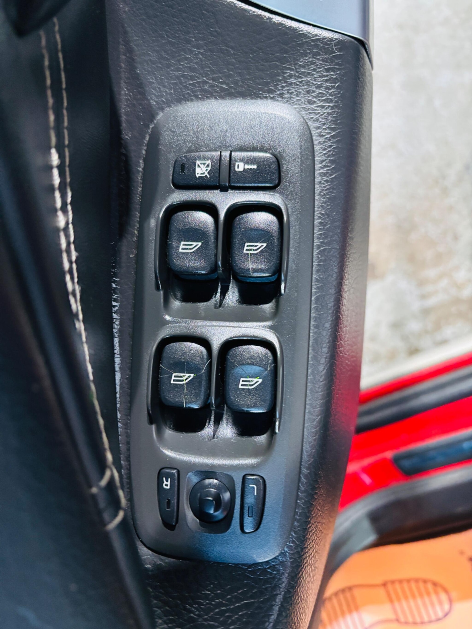 Used Volvo XC90 2012 for sale - 77359264: Photo 17