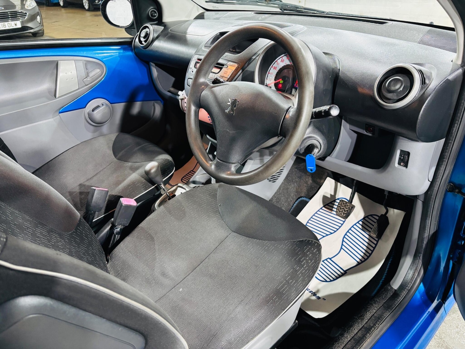 Used Peugeot 107 for sale - 77753556: Photo 10