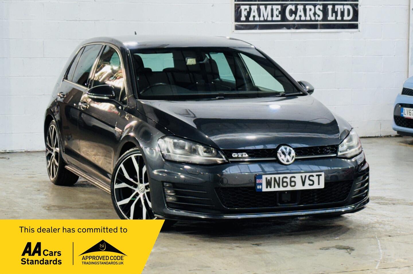 Used Volkswagen Golf 2016 for sale - 76377430: Photo 1