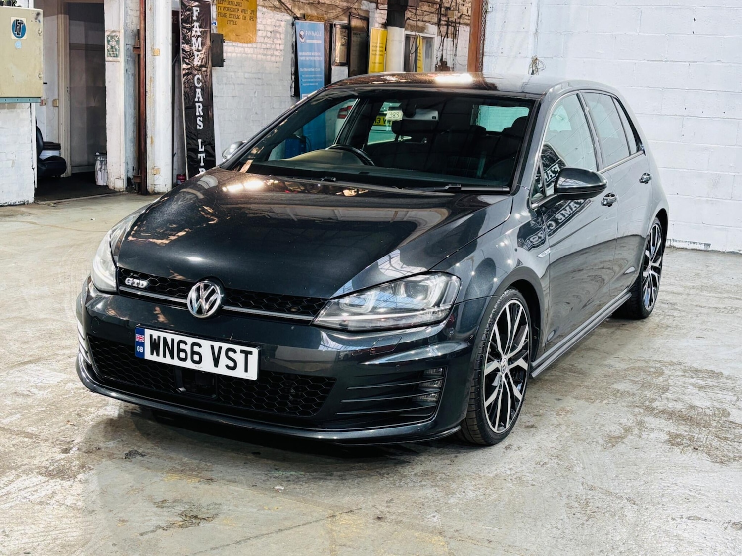 Used Volkswagen Golf 2016 for sale - 76377430: Photo 4