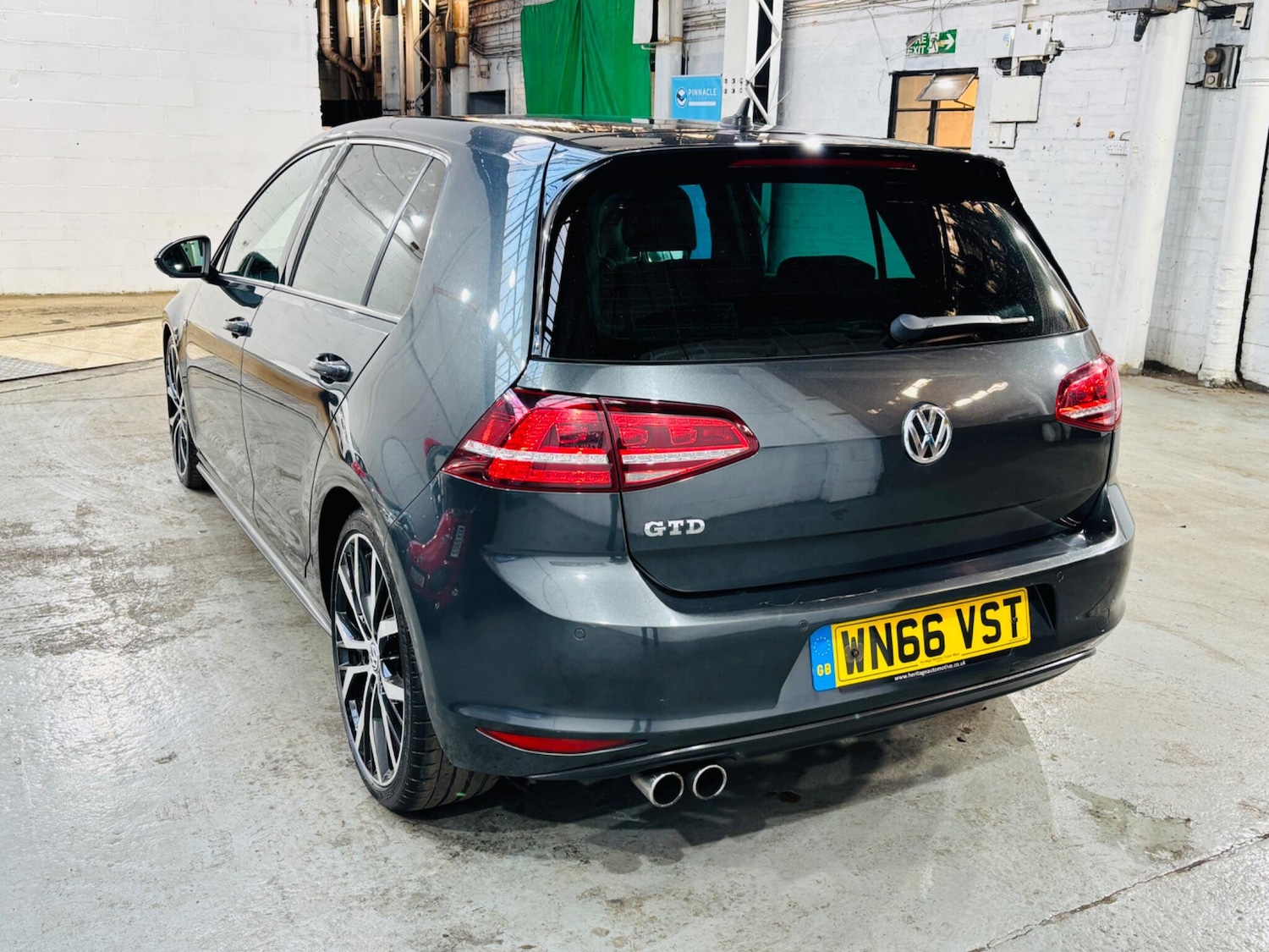 Used Volkswagen Golf 2016 for sale - 76377430: Photo 7