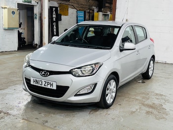 Used Hyundai i20 2013 for sale - 78185451: Photo