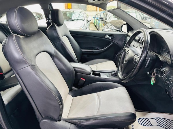 Used Mercedes-Benz C-Class 2006 for sale - 75154468: Photo 11