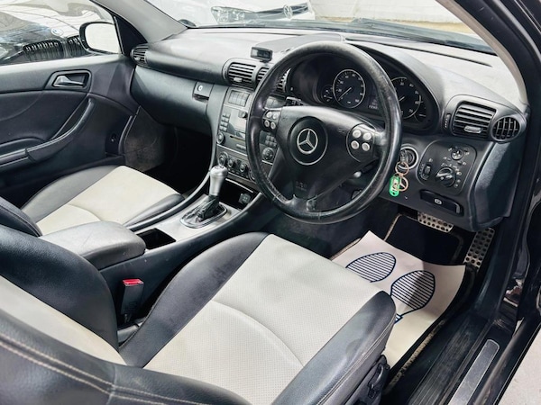 Used Mercedes-Benz C-Class 2006 for sale - 75154468: Photo 12