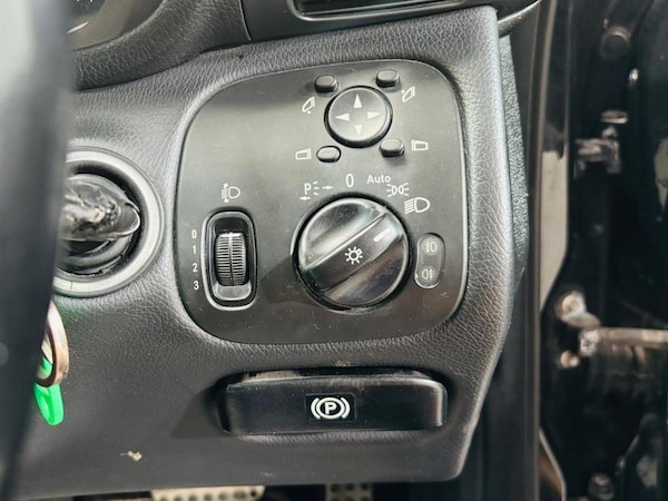 Used Mercedes-Benz C-Class 2006 for sale - 75154468: Photo 19