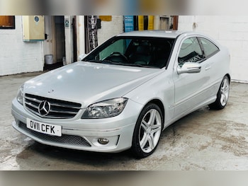 Used Mercedes-Benz CLC 2011 for sale - 75837986: Photo