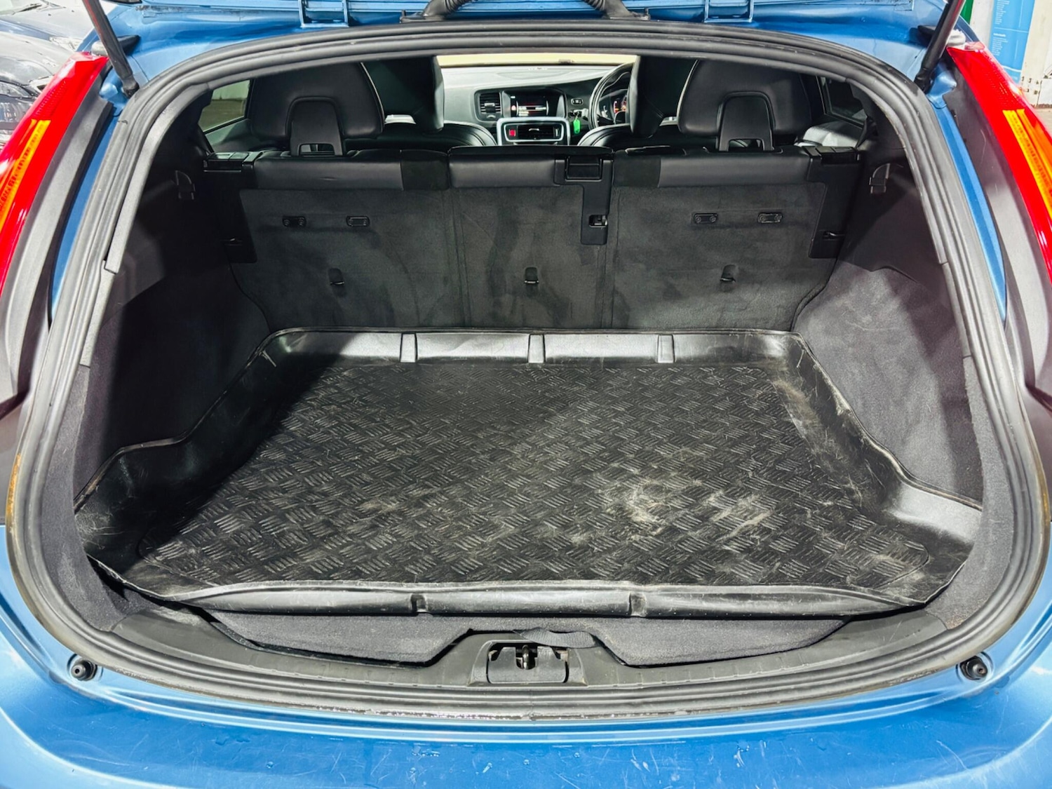 Used Volvo V60 for sale - 77657955: Photo 29