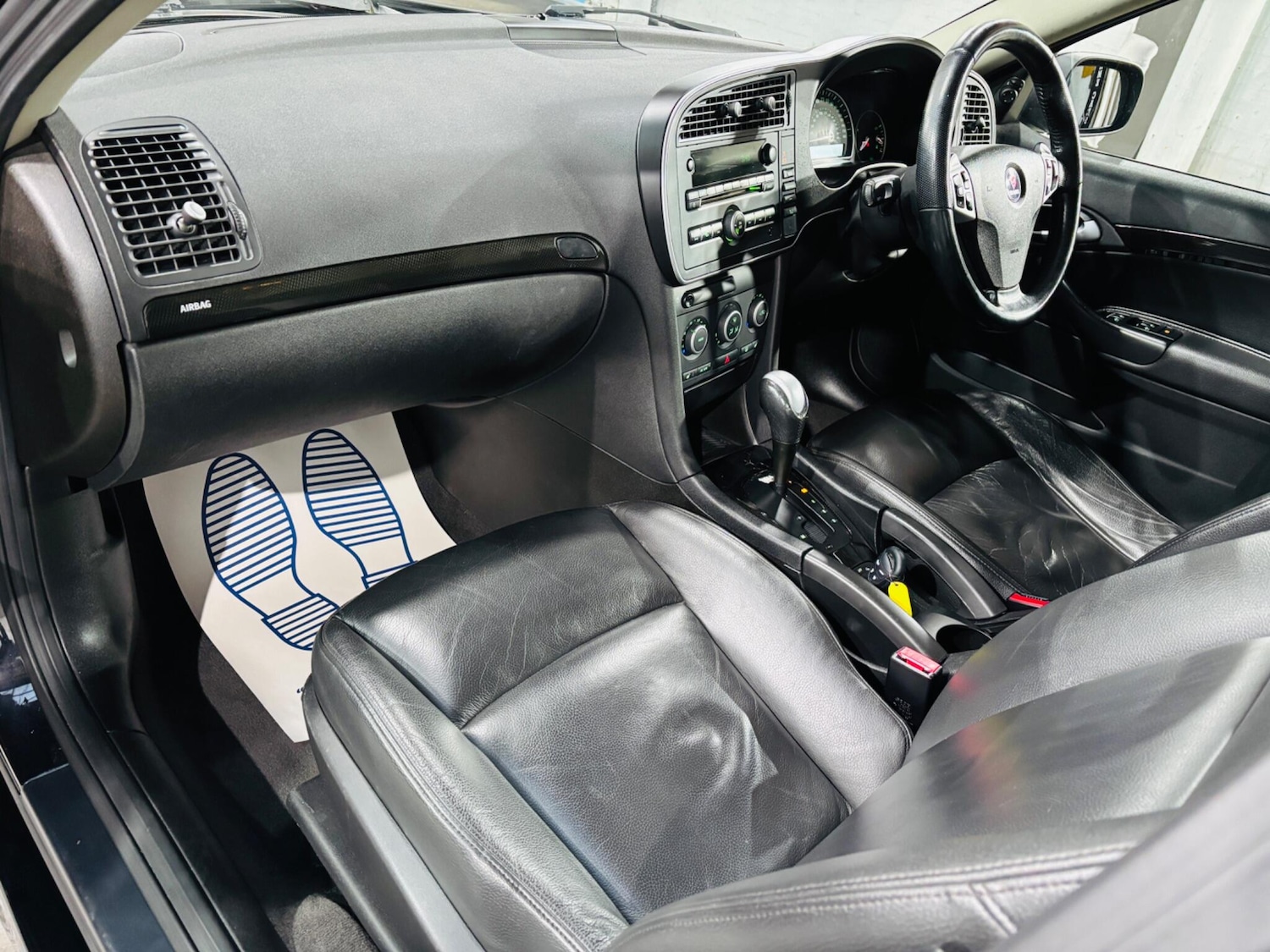 Used Saab 9-3 2010 for sale - 77098034: Photo 14