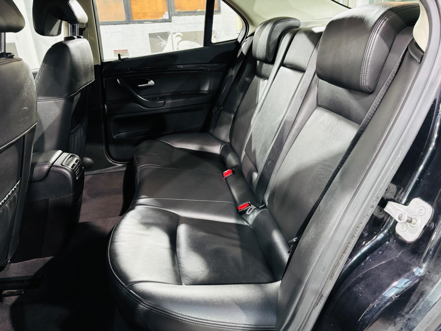 Used Saab 9-3 2010 for sale - 77098034: Photo 16