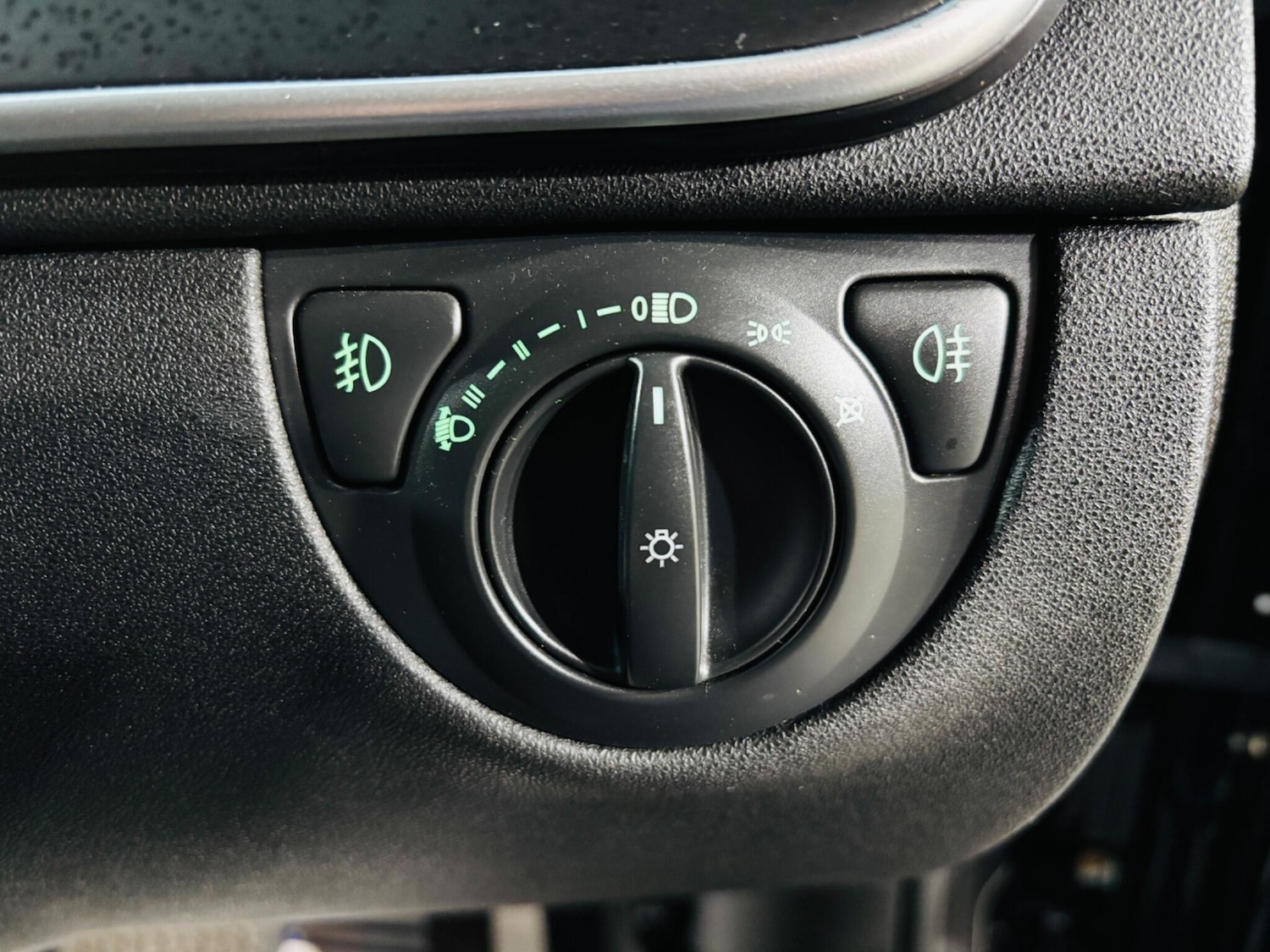 Used Saab 9-3 2010 for sale - 77098034: Photo 20