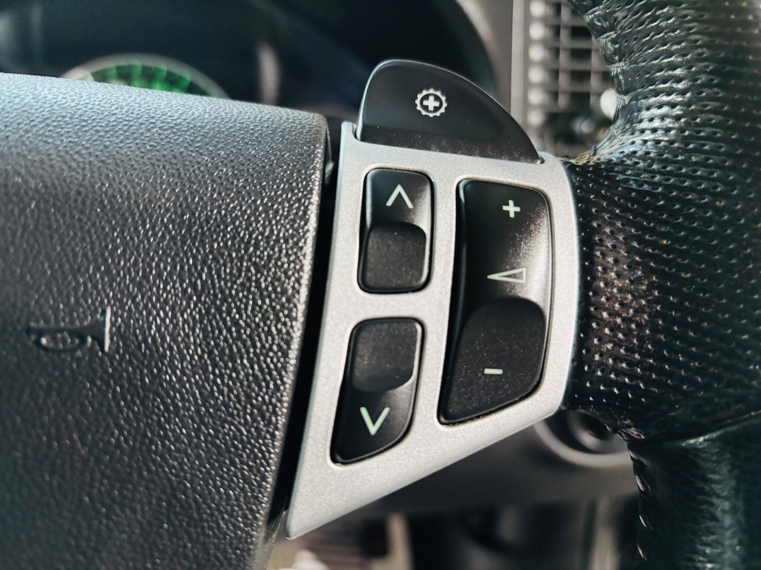 Used Saab 9-3 2010 for sale - 77098034: Photo 21