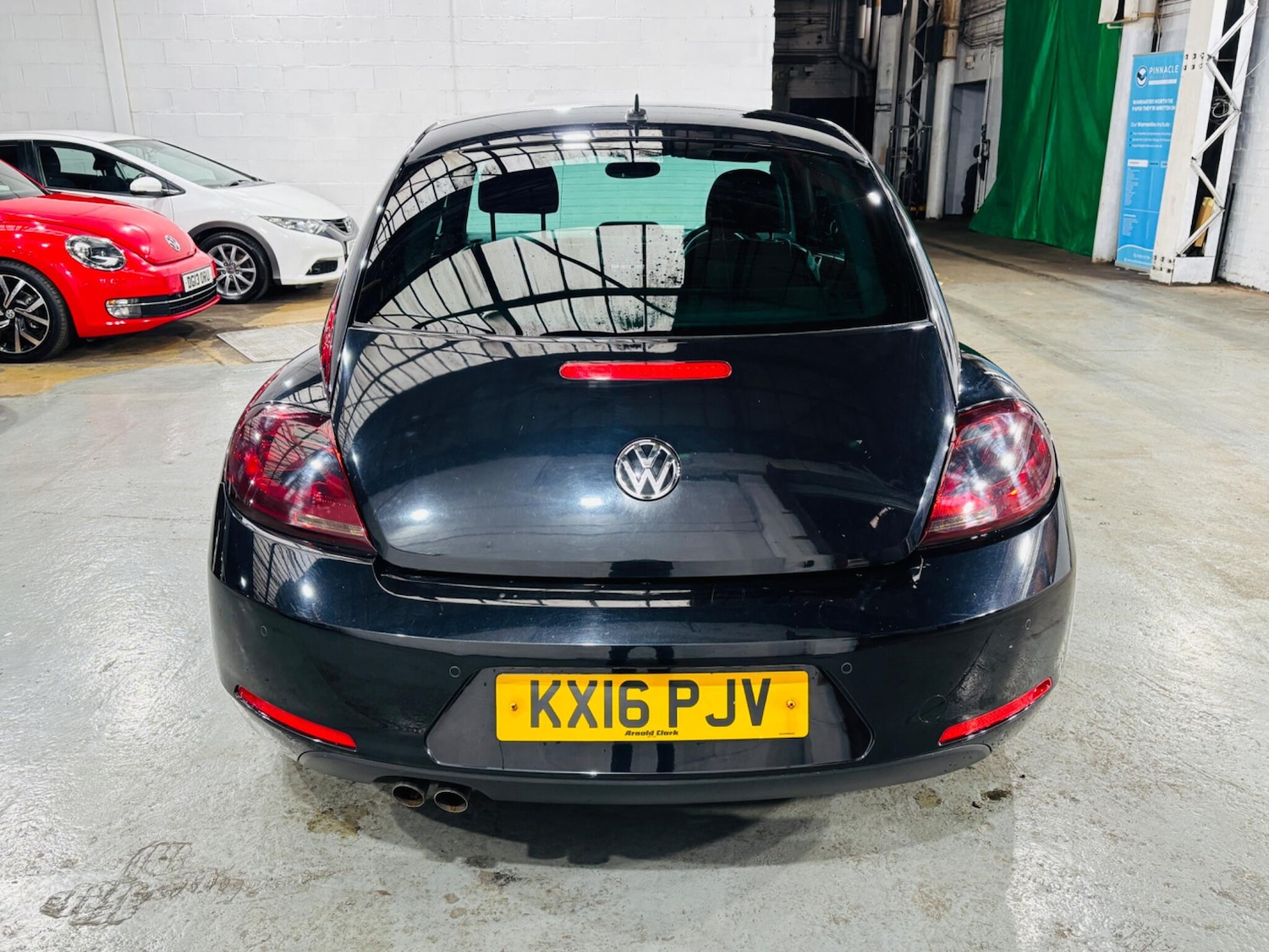 Used Volkswagen Beetle 2016 for sale - 76377849: Photo 6