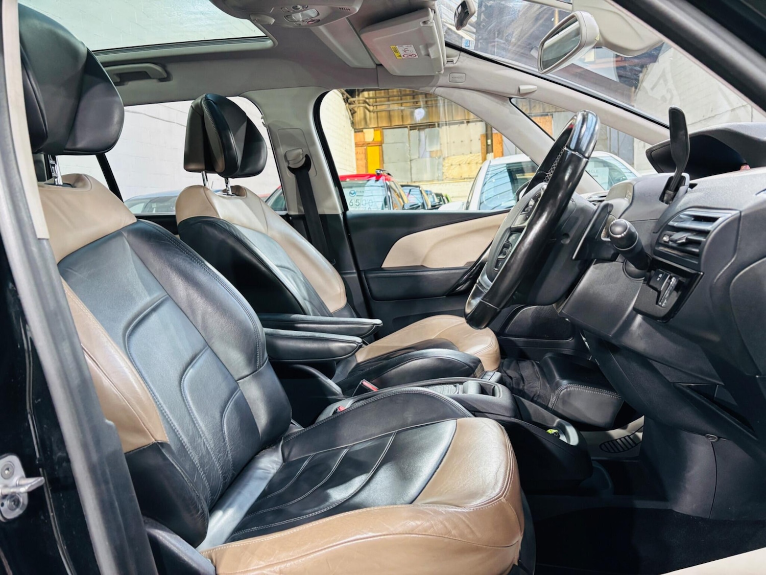 Used Citroen C4 Grand Picasso 2015 for sale - 76441001: Photo 11