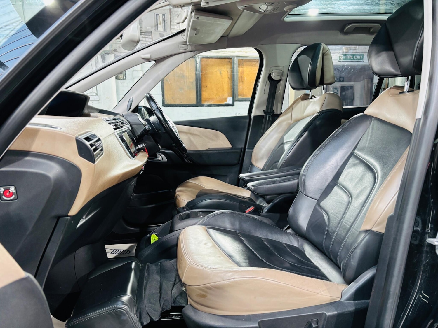 Used Citroen C4 Grand Picasso 2015 for sale - 76441001: Photo 14