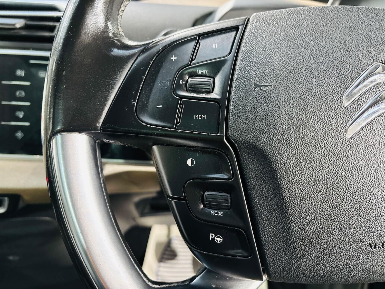 Used Citroen C4 Grand Picasso 2015 for sale - 76441001: Photo 20