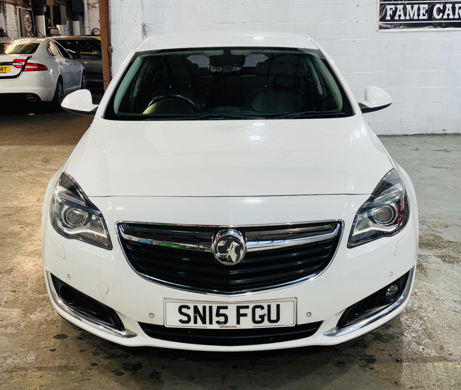 Used Vauxhall Insignia 2015 for sale - 76991273: Photo 2