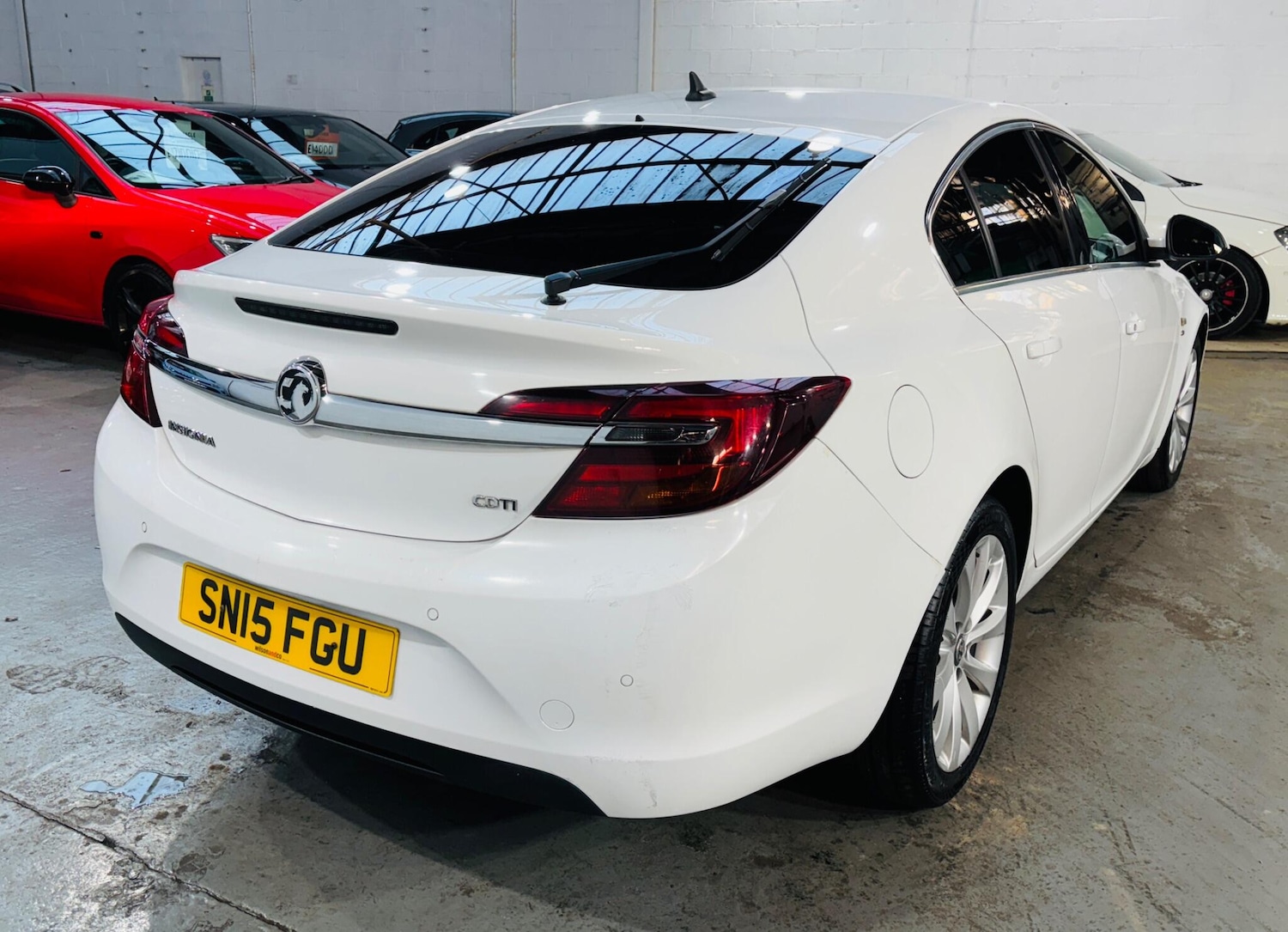 Used Vauxhall Insignia 2015 for sale - 76991273: Photo 5