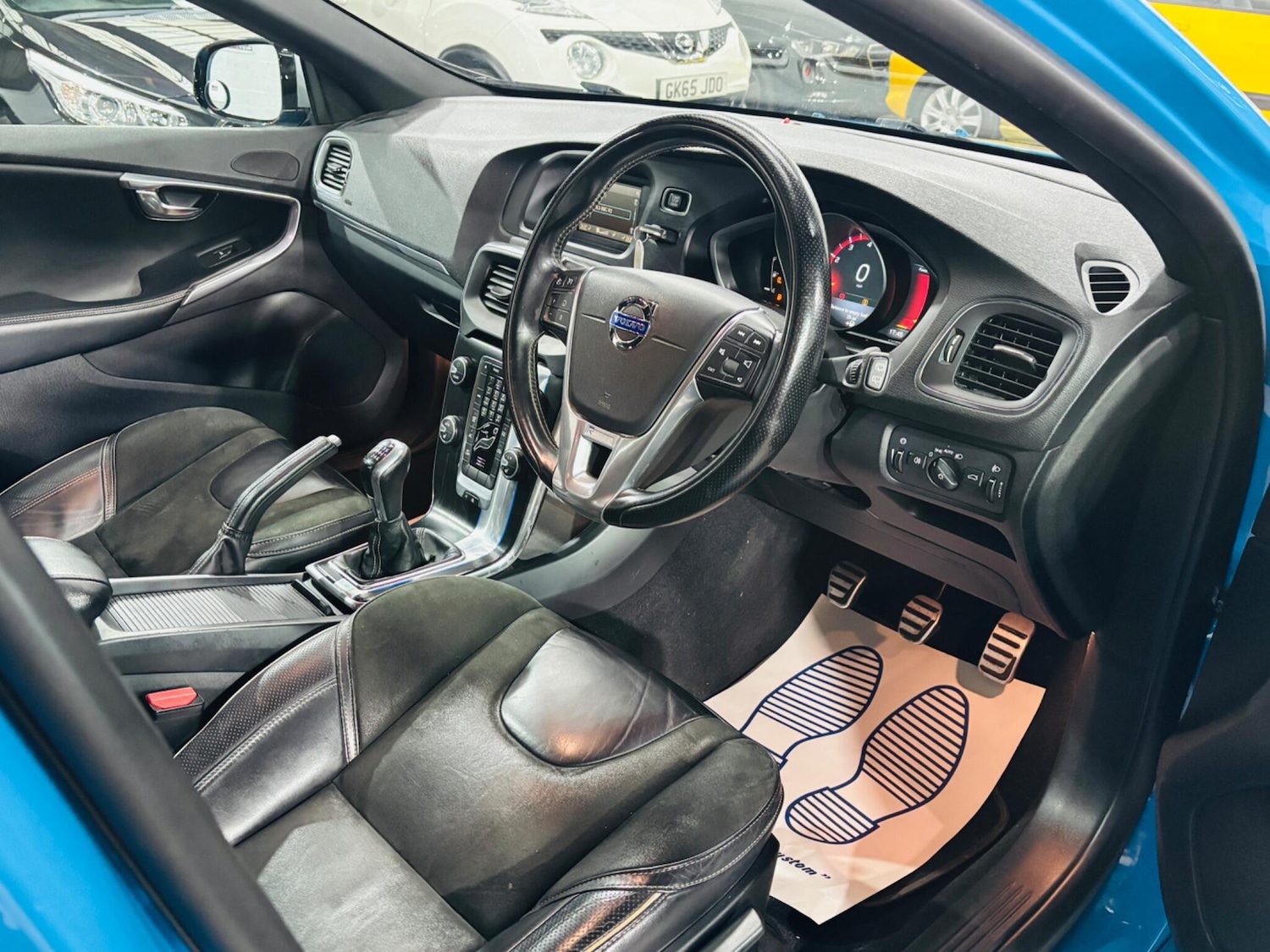 Used Volvo V40 for sale - 78136159: Photo 10