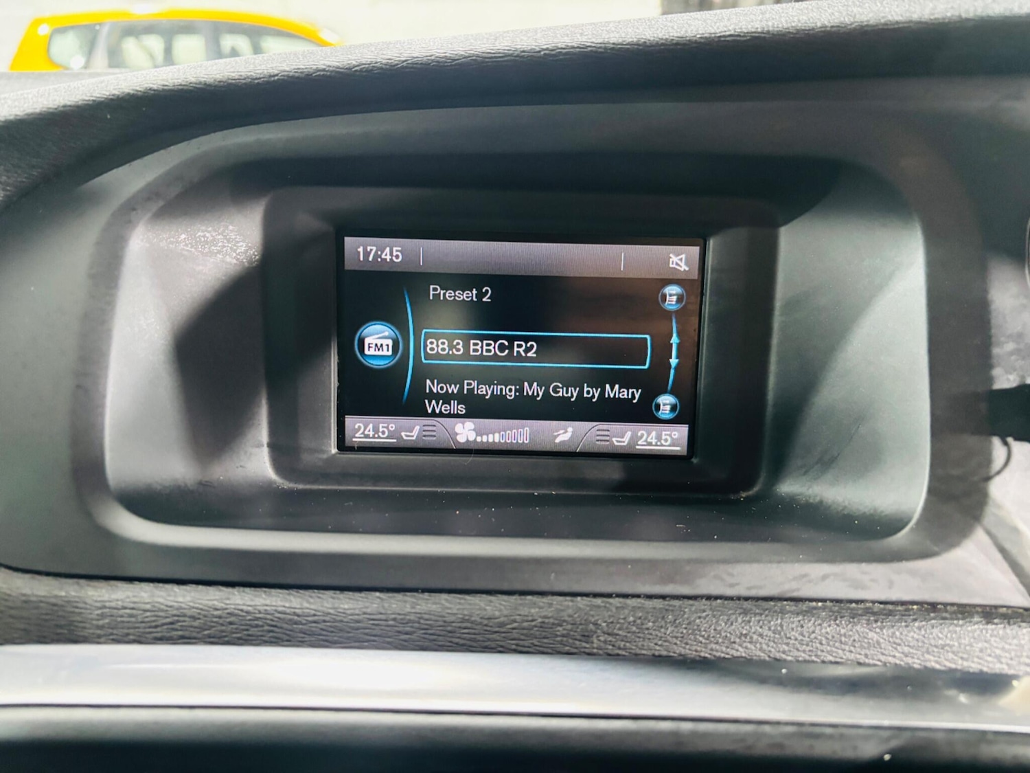 Used Volvo V40 for sale - 78136159: Photo 22