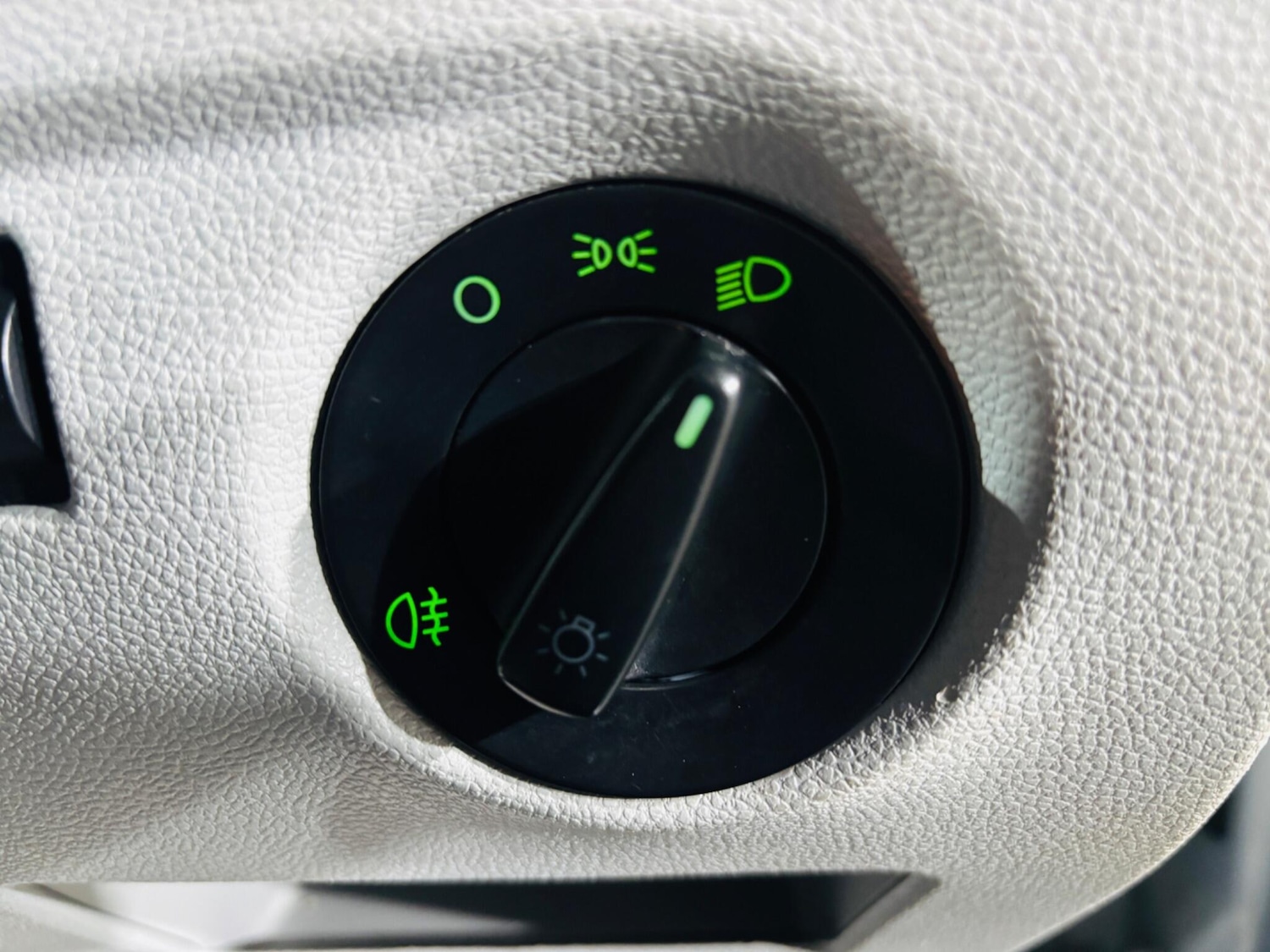 Used Skoda Roomster 2010 for sale - 77040200: Photo 20