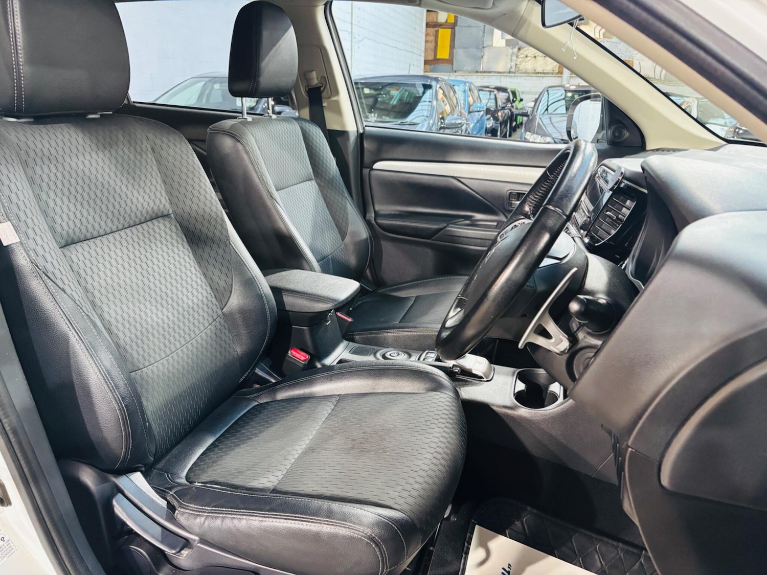 Used Mitsubishi Outlander 2015 for sale - 78019705: Photo 14
