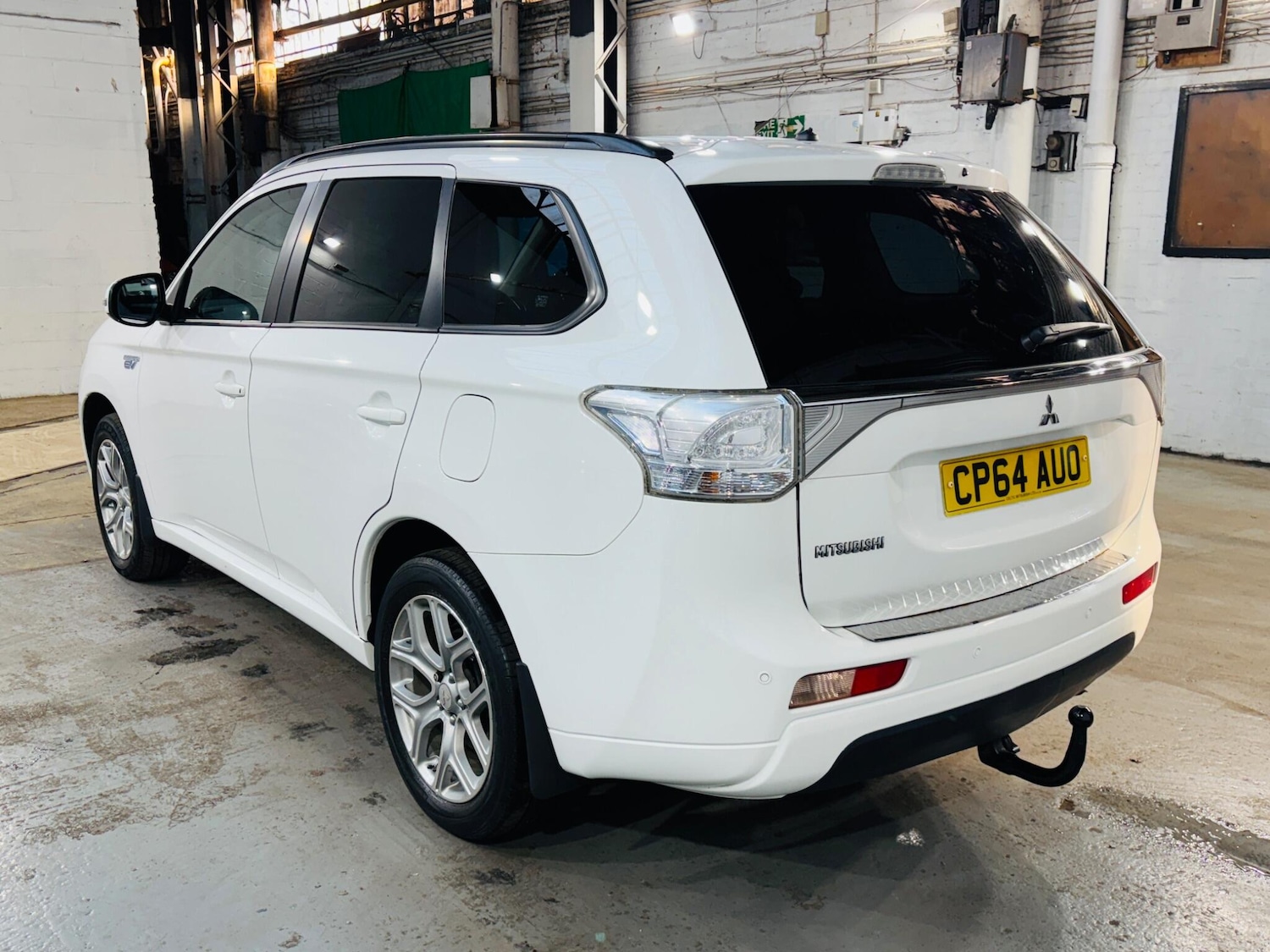 Used Mitsubishi Outlander 2015 for sale - 78019705: Photo 8