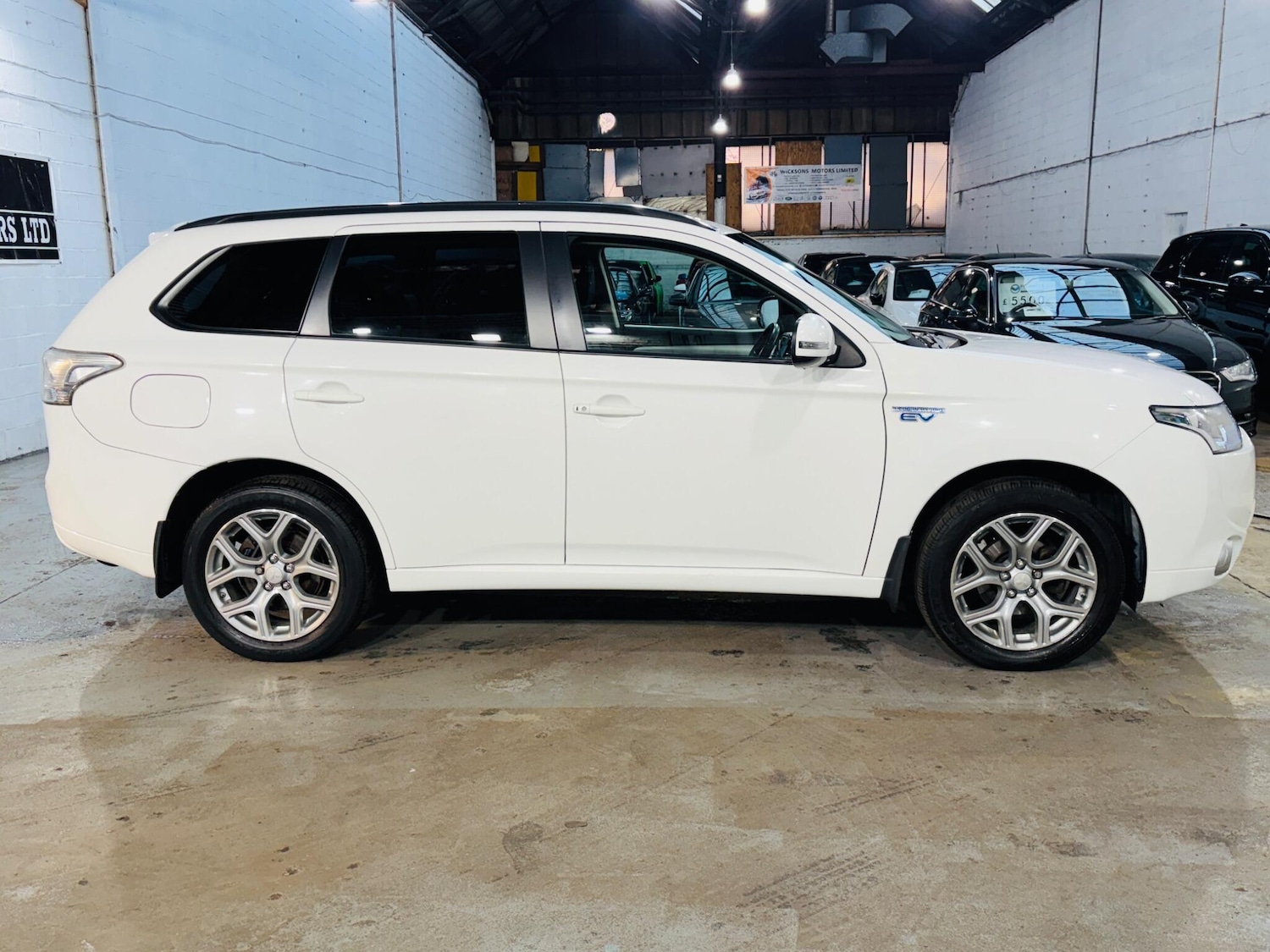 Used Mitsubishi Outlander 2015 for sale - 78019705: Photo 9