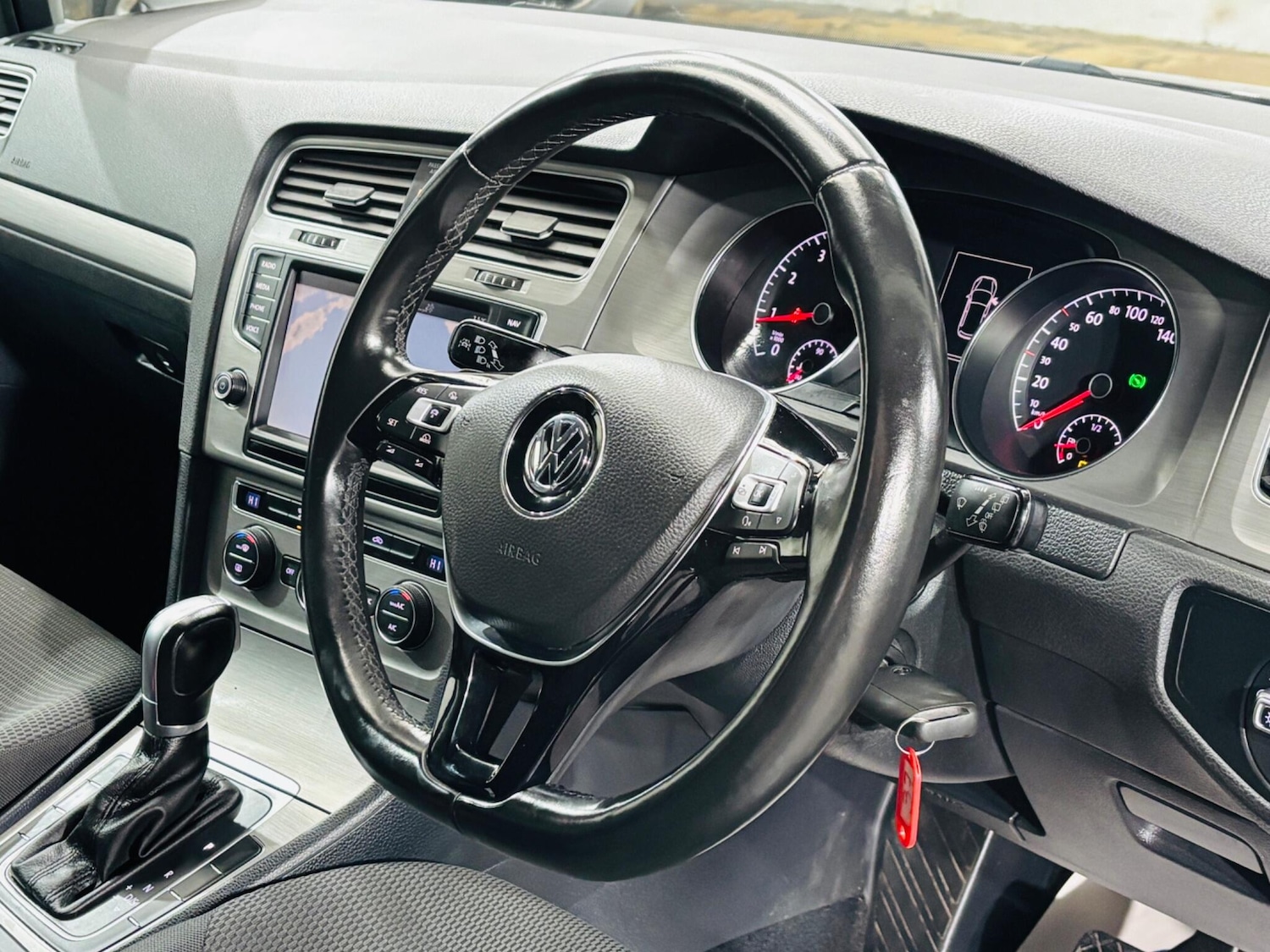 Used Volkswagen Golf 2026 for sale - 77344919: Photo 11