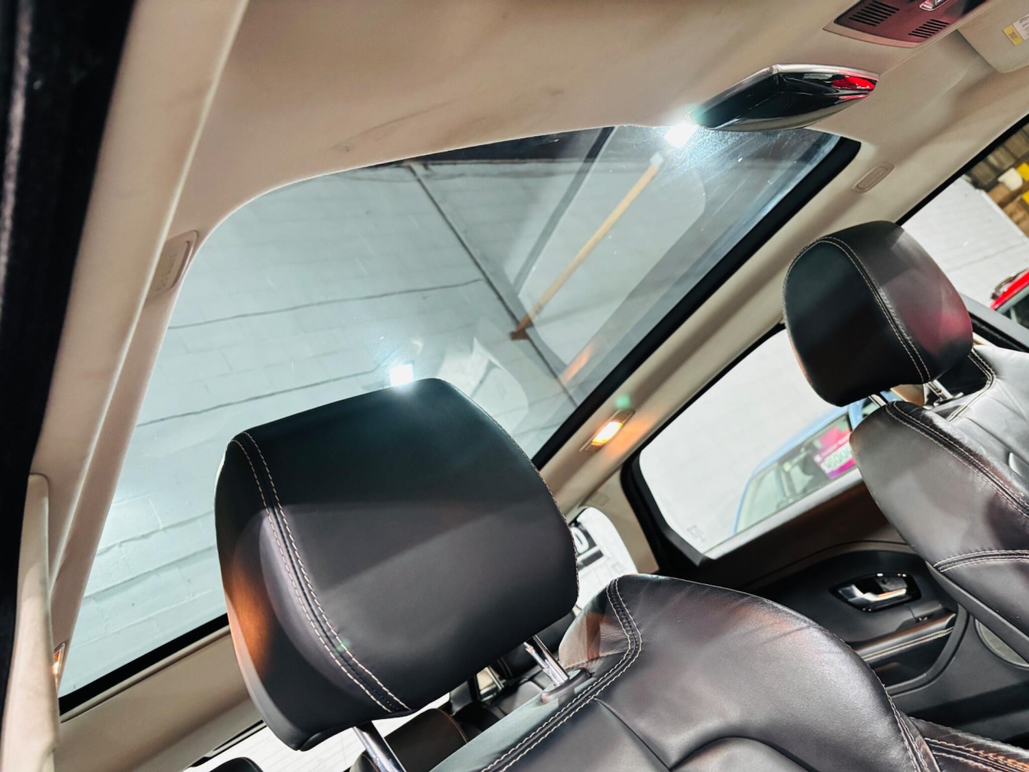 Used Land Rover Range Rover Evoque 2012 for sale - 76645251: Photo 17