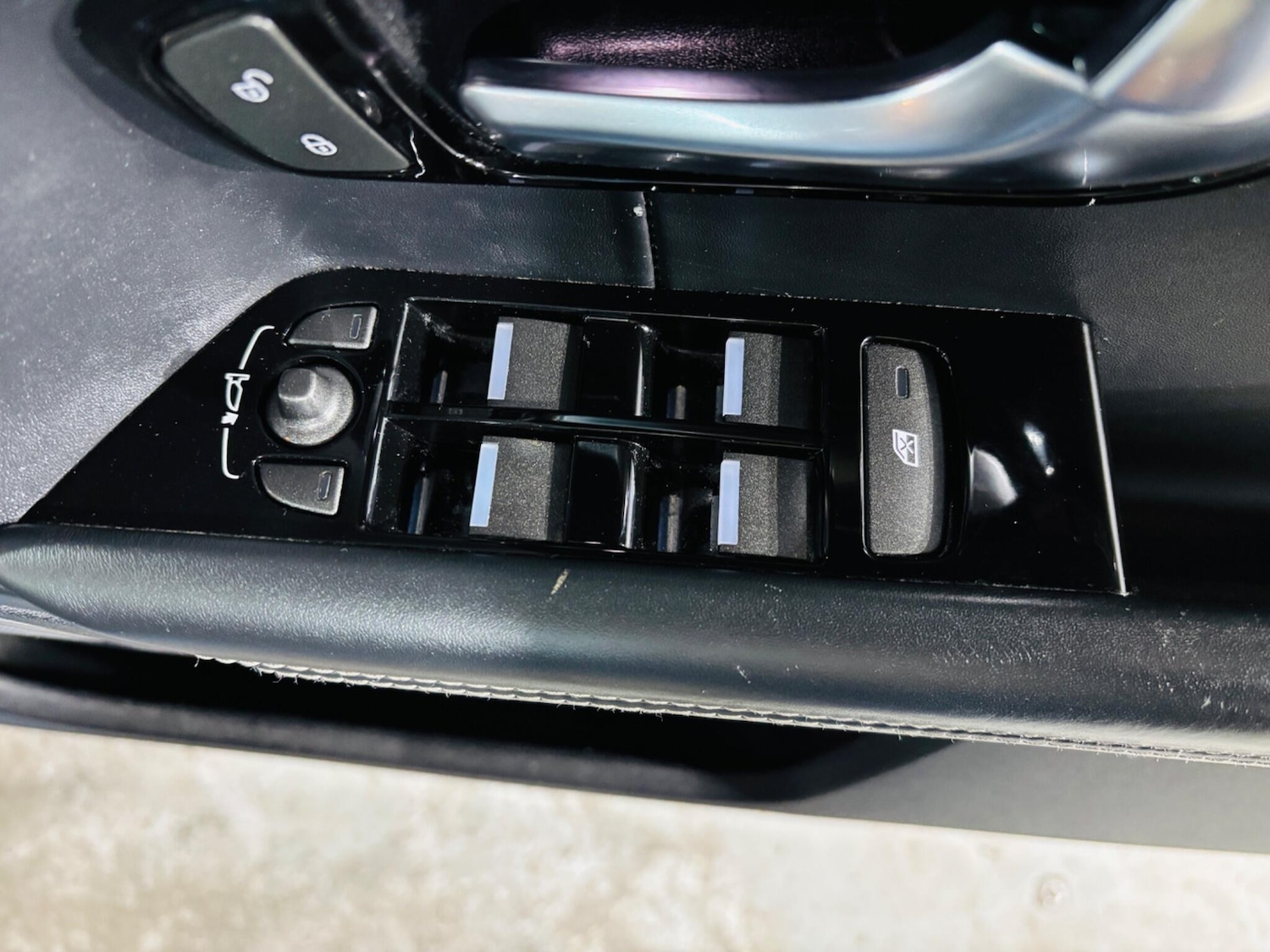 Used Land Rover Range Rover Evoque 2012 for sale - 76645251: Photo 18