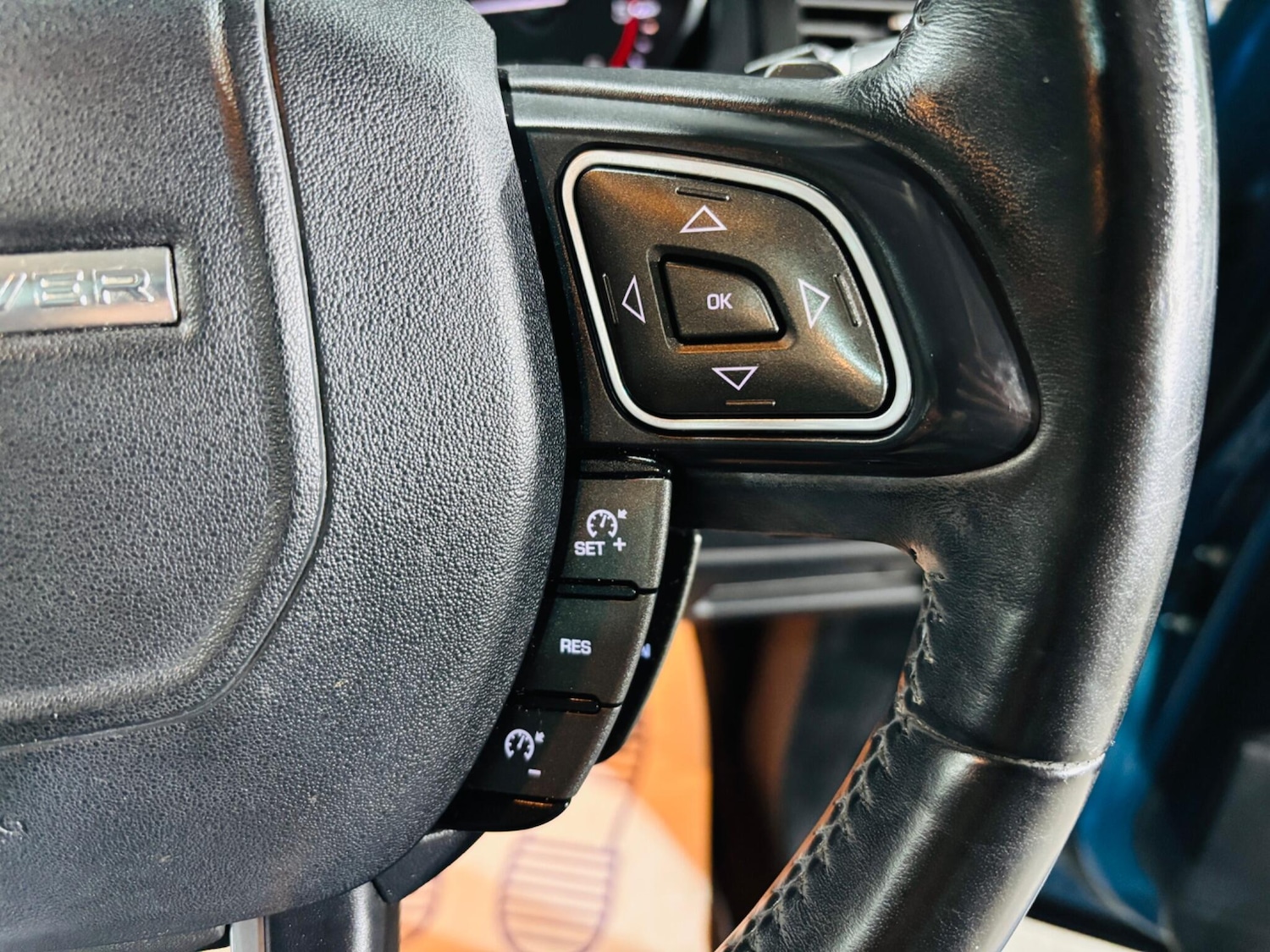 Used Land Rover Range Rover Evoque 2012 for sale - 76645251: Photo 22