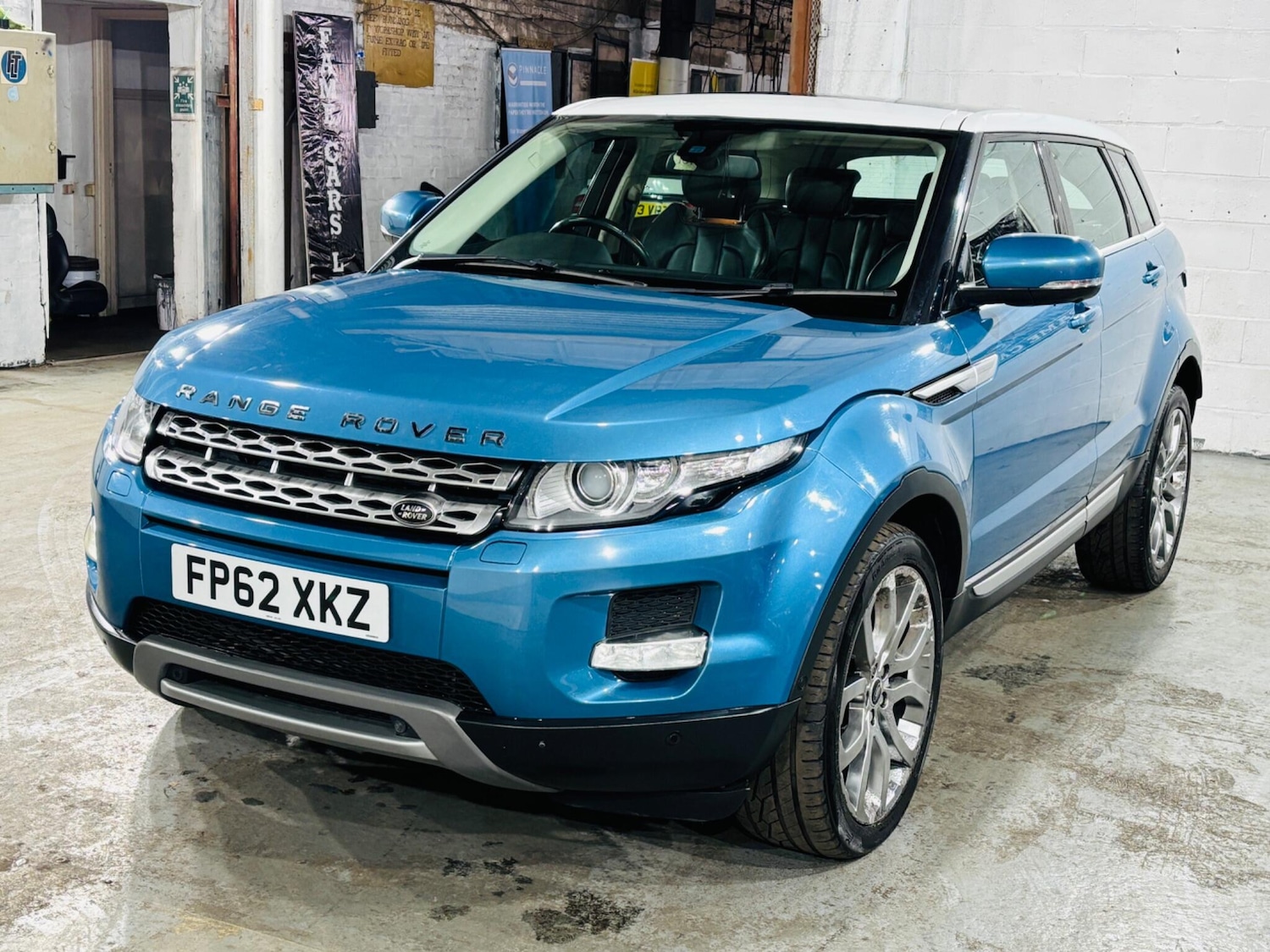 Used Land Rover Range Rover Evoque 2012 for sale - 76645251: Photo 4