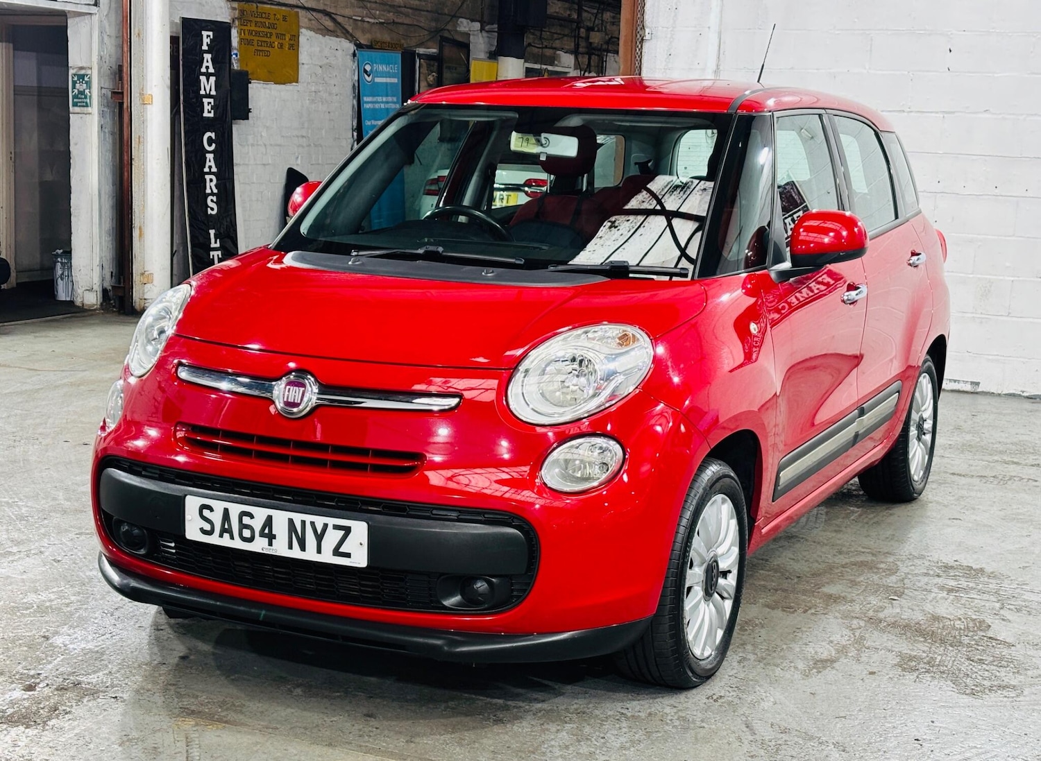 Used Fiat 500L 2014 for sale - 76549172: Photo 4