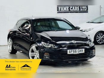 Used Volkswagen Scirocco 2016 for sale - 79374558: Photo