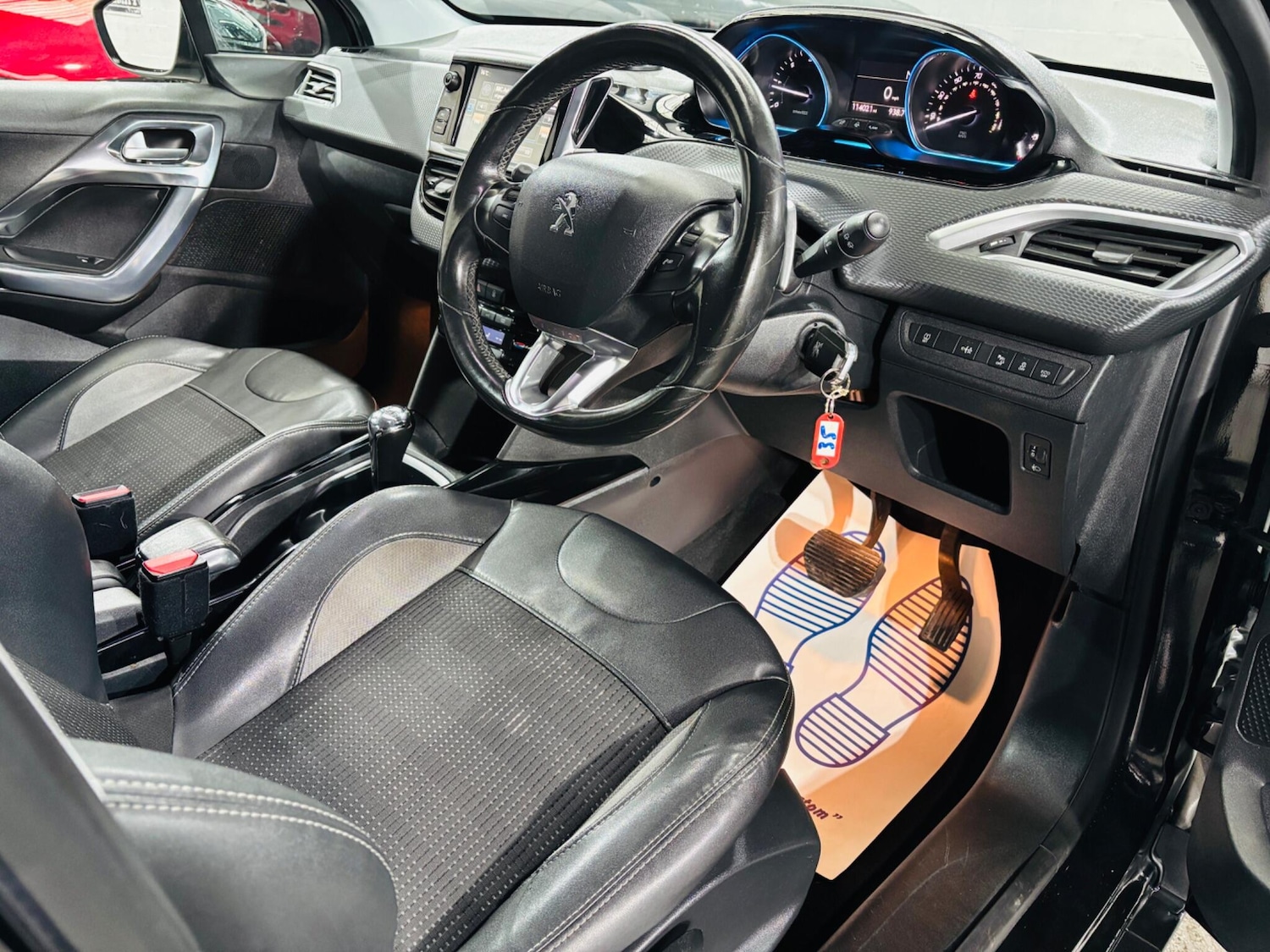 Used Peugeot 2008 2015 for sale - 76562166: Photo 10