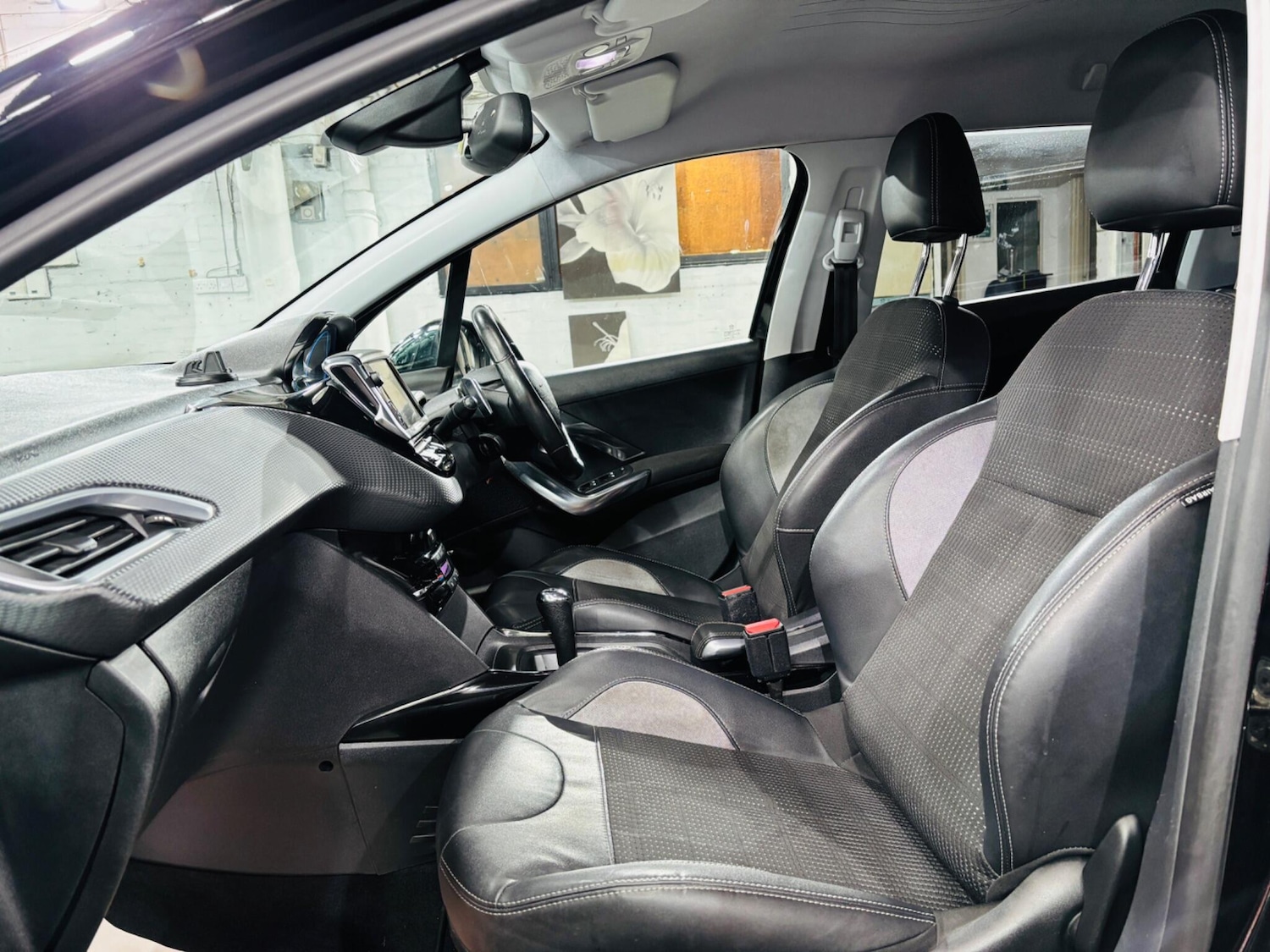 Used Peugeot 2008 2015 for sale - 76562166: Photo 15