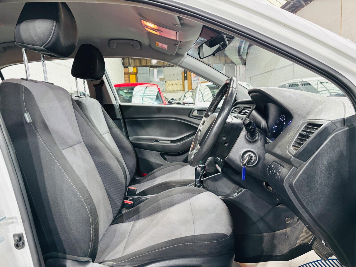 Used Hyundai i20 2017 for sale - 78203945: Photo 13