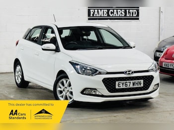 Used Hyundai i20 2017 for sale - 78203945: Photo