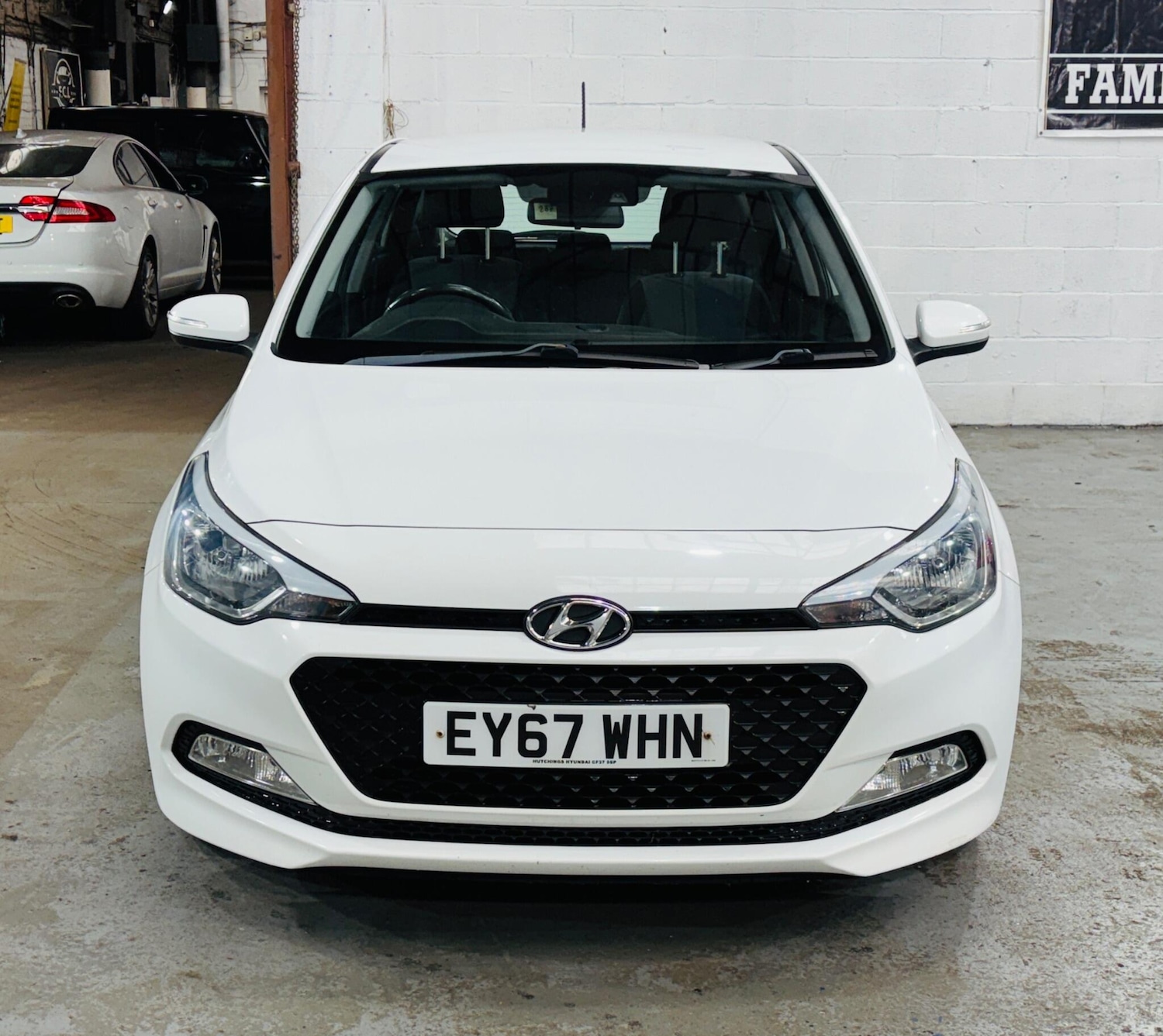 Used Hyundai i20 2017 for sale - 78203945: Photo 2