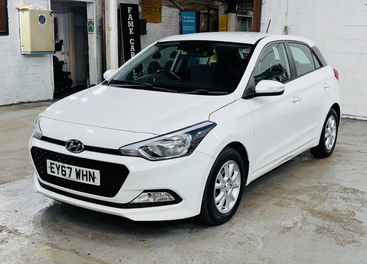Used Hyundai i20 2017 for sale - 78203945: Photo 4