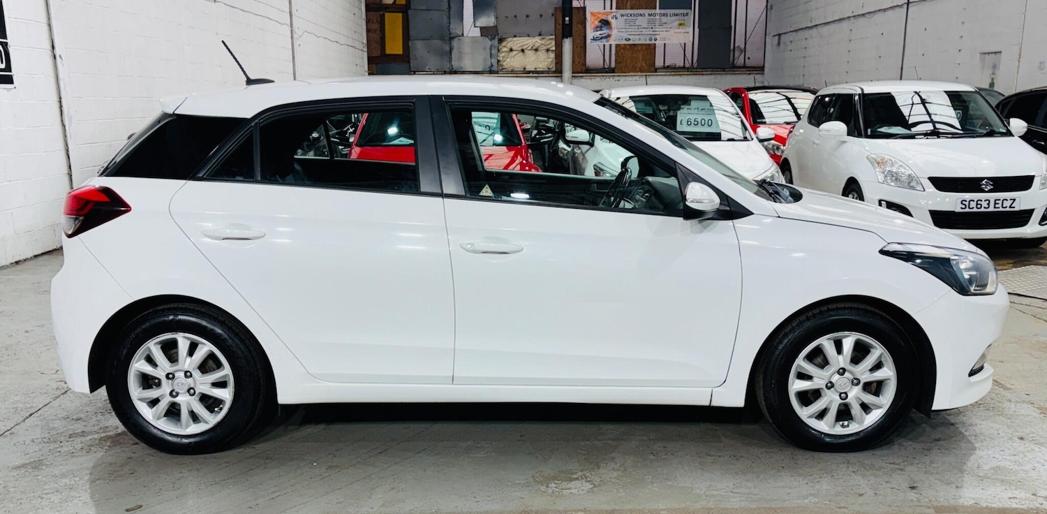 Used Hyundai i20 2017 for sale - 78203945: Photo 8