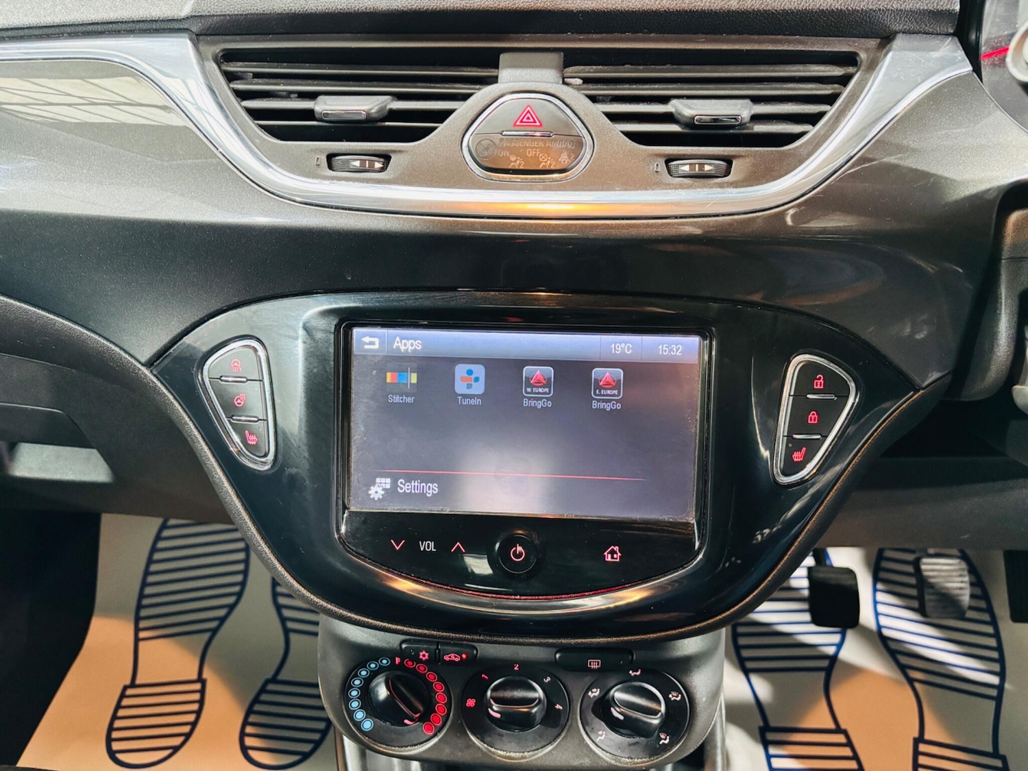 Used Vauxhall Corsa 2016 for sale - 76307199: Photo 24