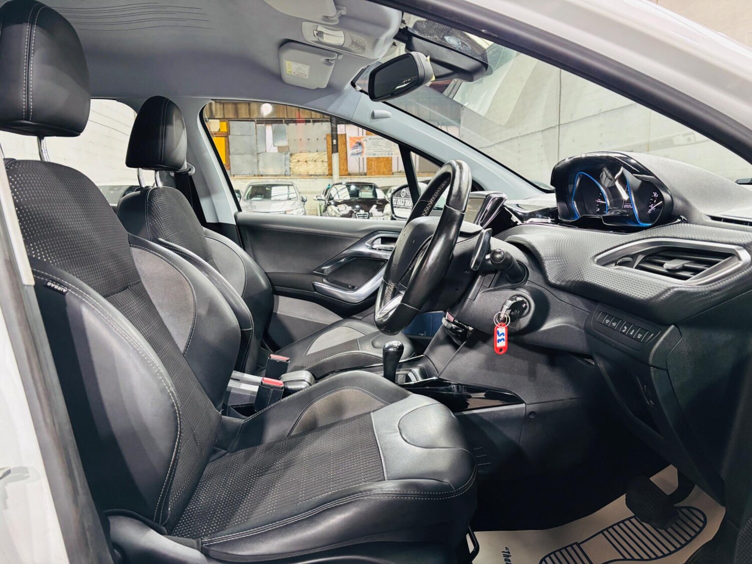 Used Peugeot 2008 2016 for sale - 77586199: Photo 13