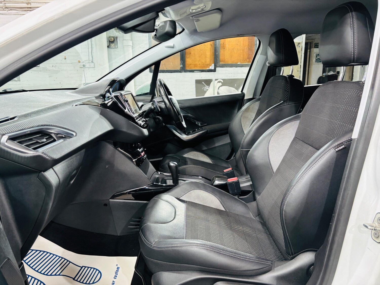 Used Peugeot 2008 2016 for sale - 77586199: Photo 15